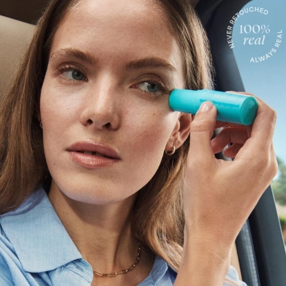 TULA Skincare Glow + Get It Cooling & Brightening Eye Balm, .35oz (10g), NIB - Picture 6 of 7